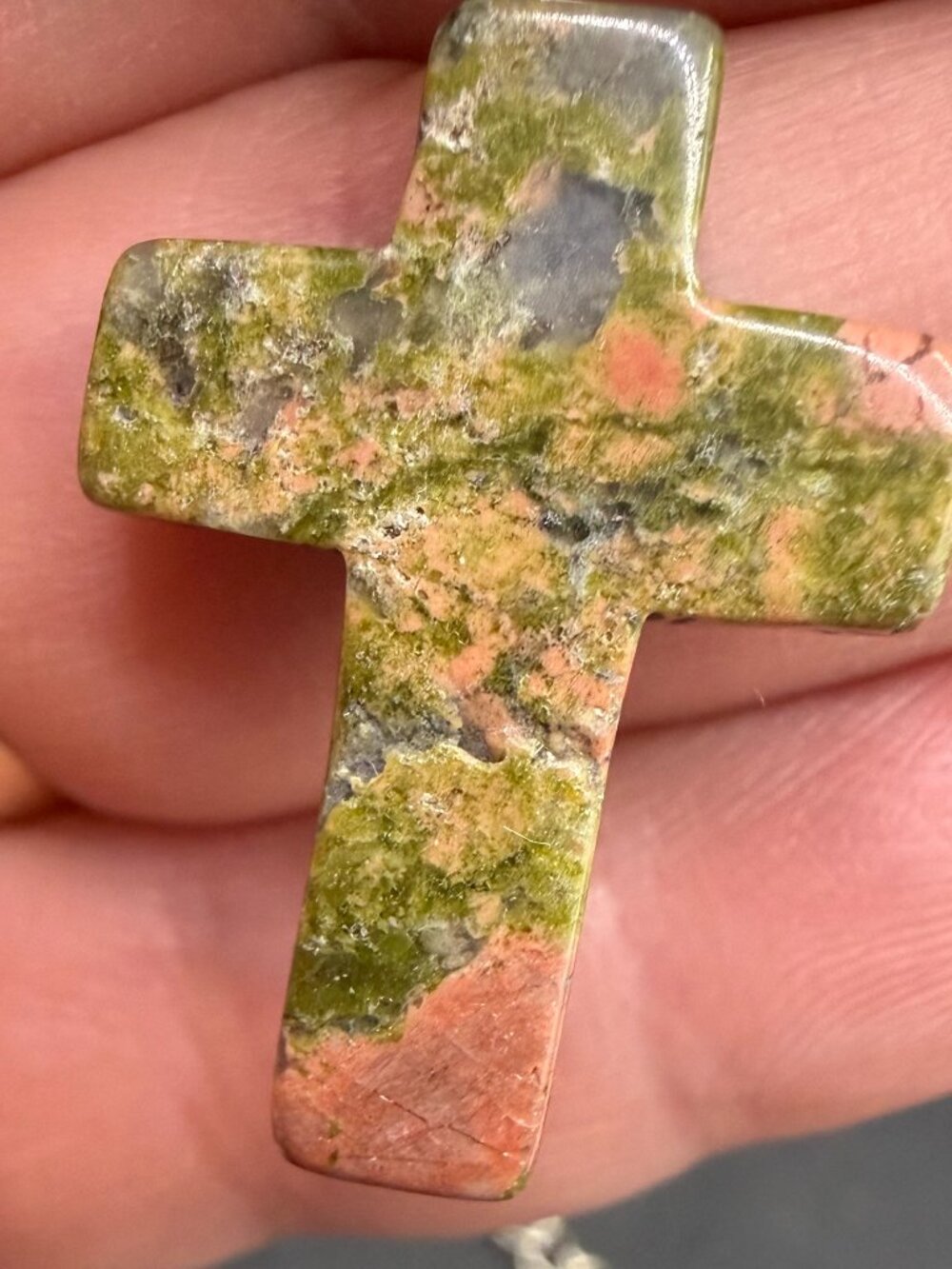🪵 Carved Unakite Jasper Stone Cross Pendant Necklace: Natural Moss Green & Pink